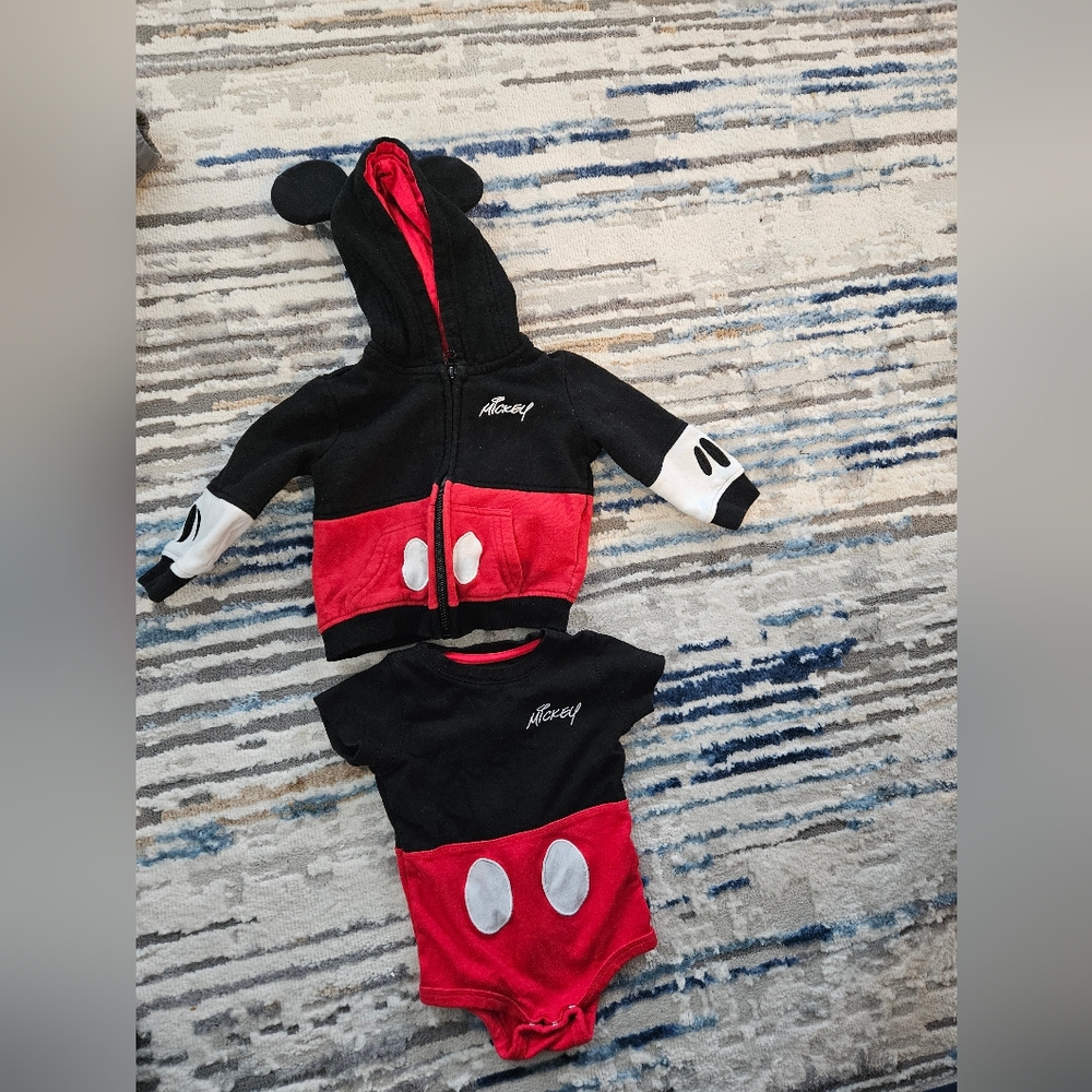 Micky mouse 2 piece